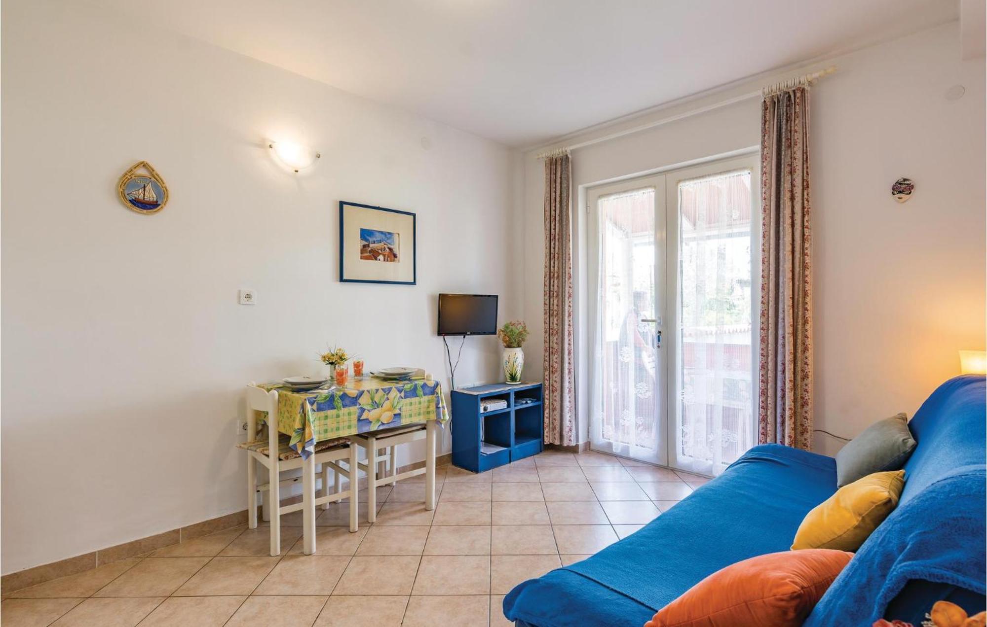 1 Bedroom Lovely Apartment In Rovinj Exteriér fotografie