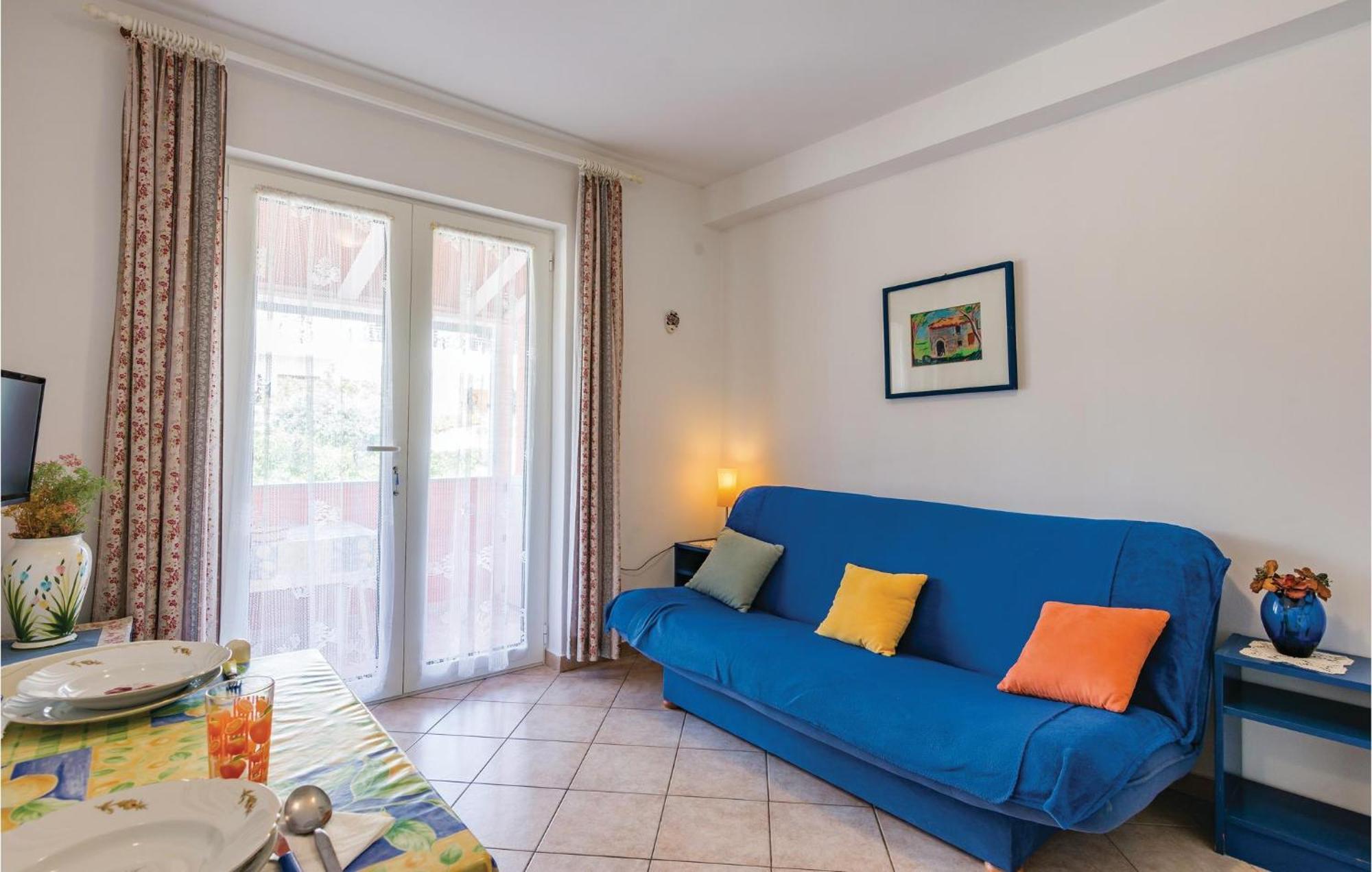 1 Bedroom Lovely Apartment In Rovinj Exteriér fotografie