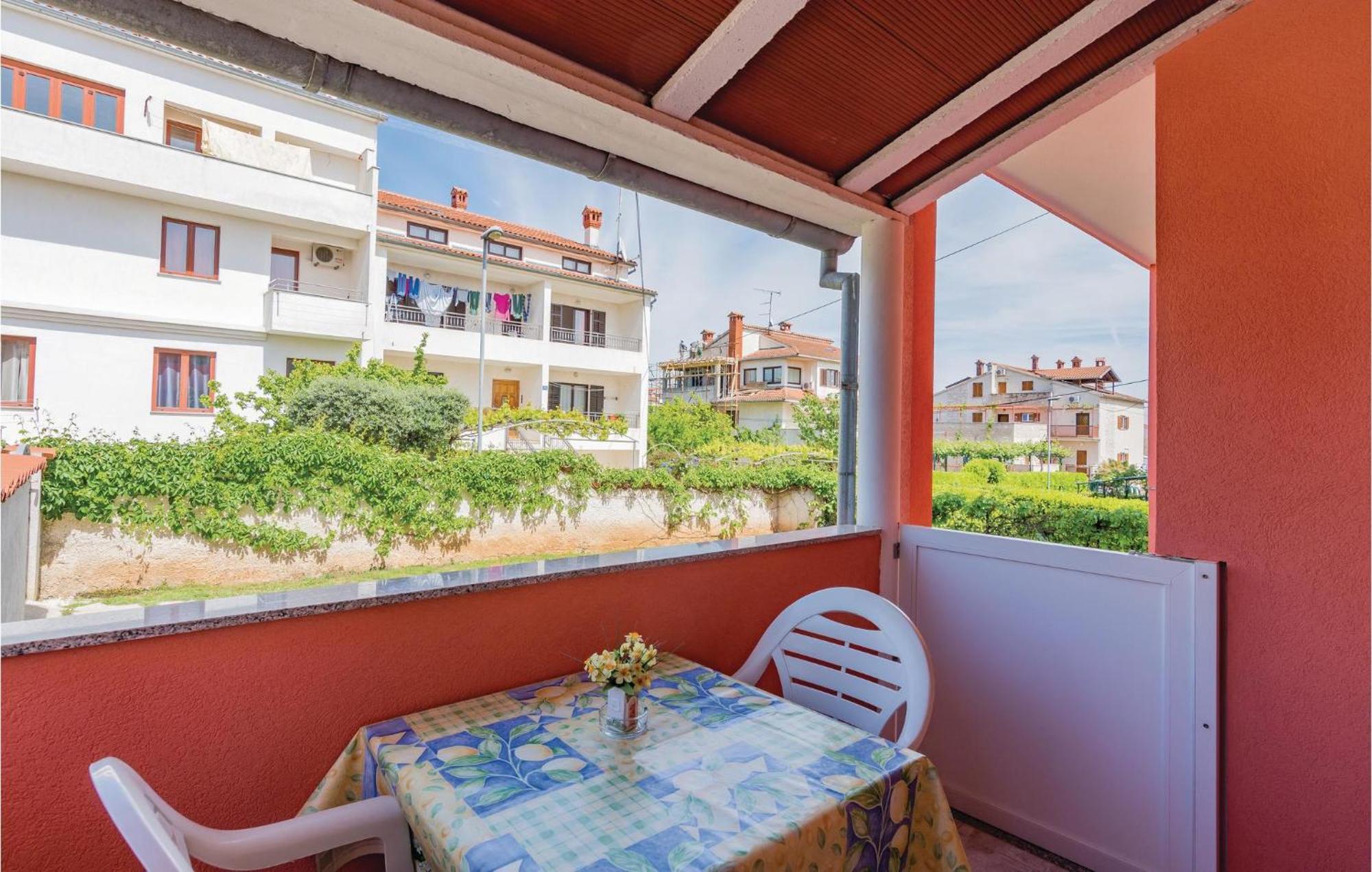 1 Bedroom Lovely Apartment In Rovinj Exteriér fotografie