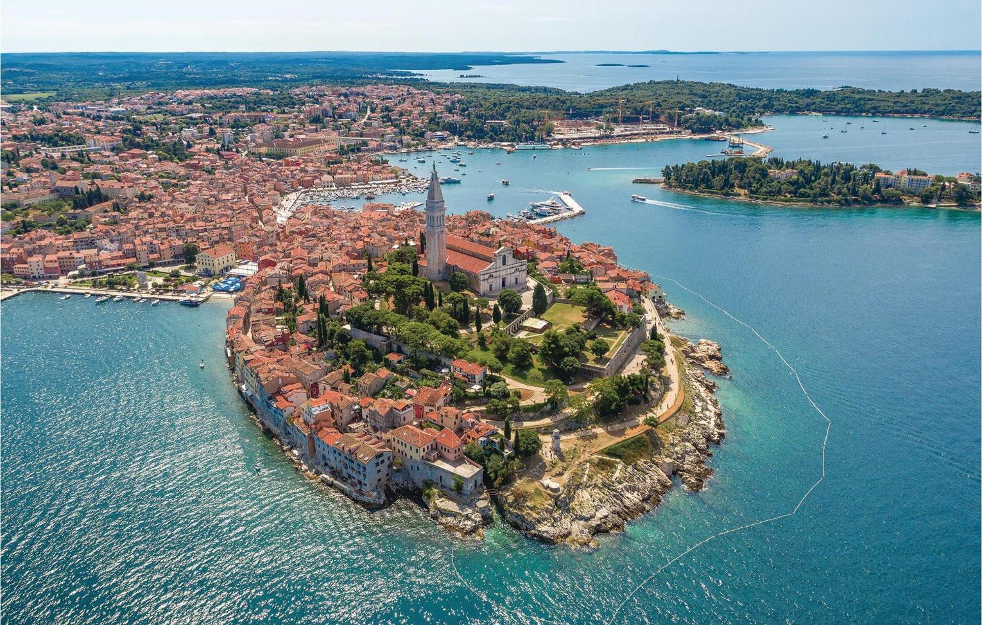 1 Bedroom Lovely Apartment In Rovinj Exteriér fotografie